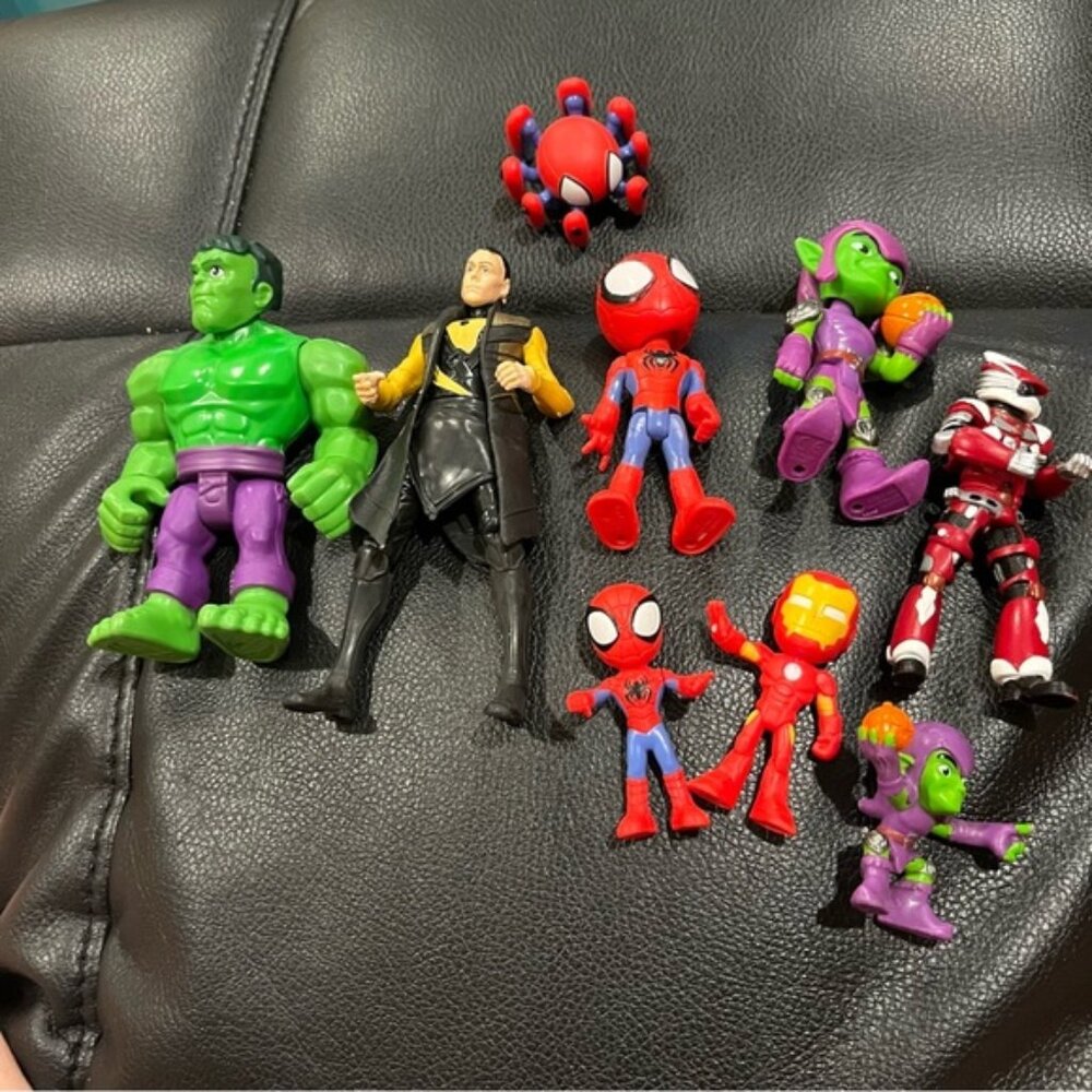 Marvel the avengers Thor Loki hulk spider man green goblin action figure toy lot